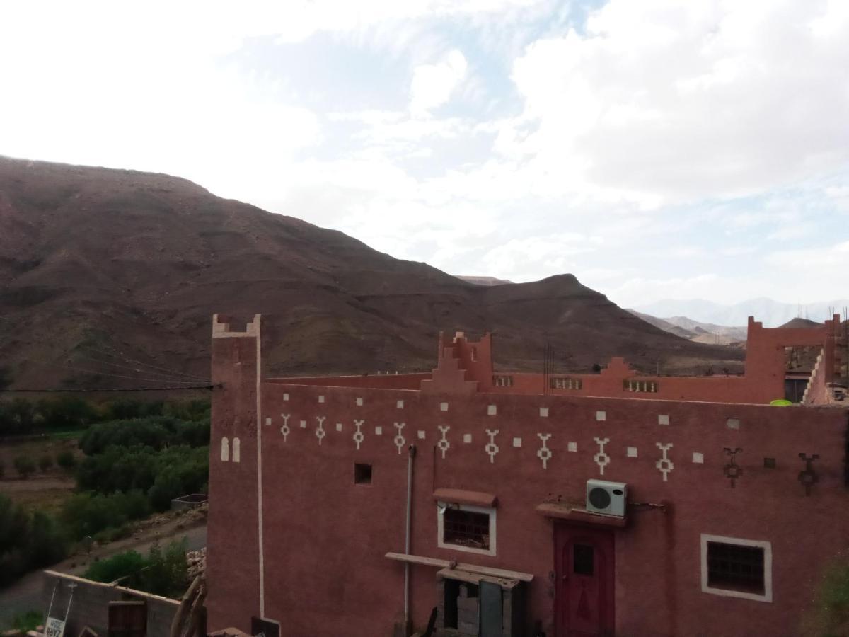 Dar Zara Hotel Tiourjdal Luaran gambar