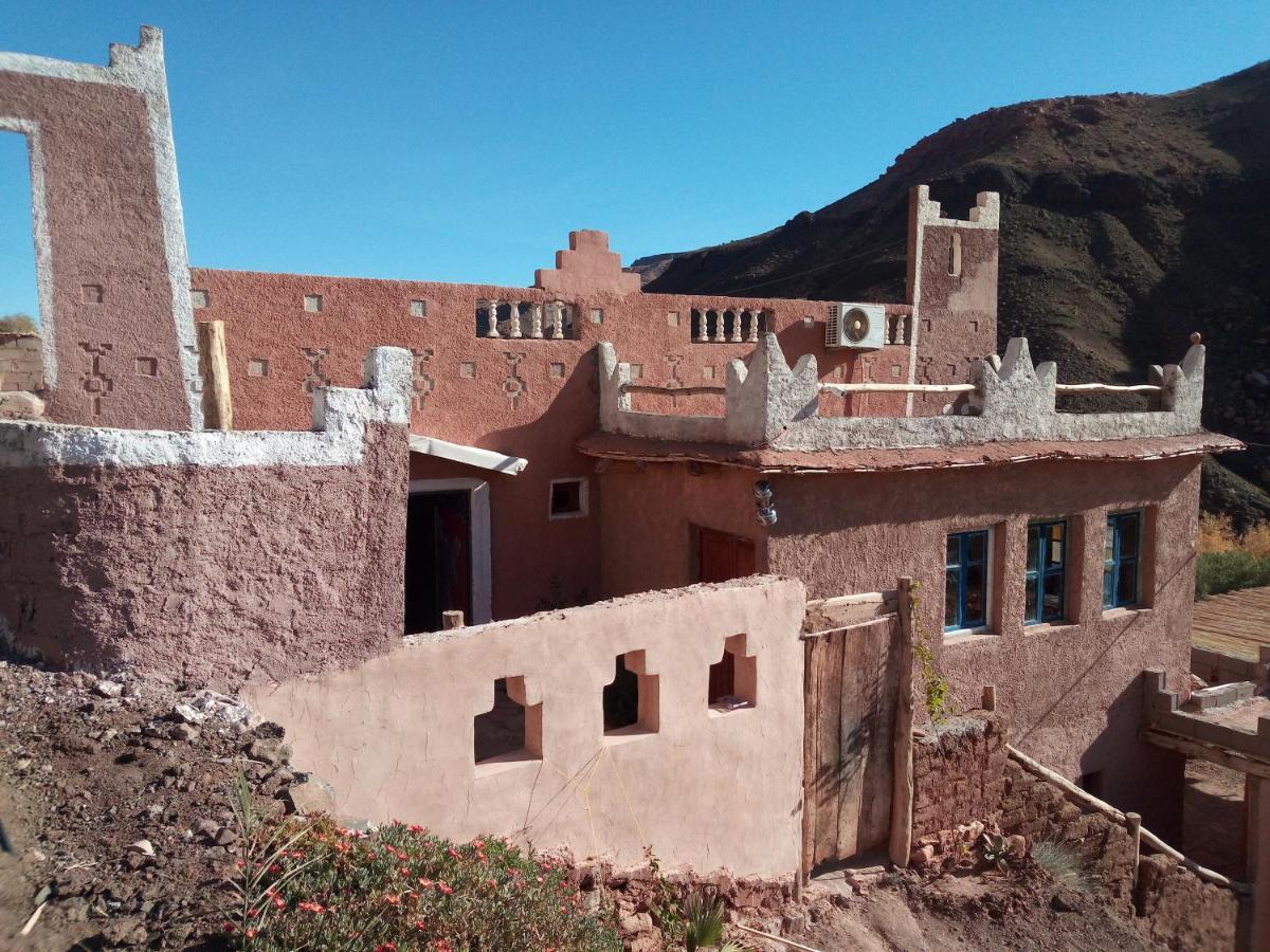 Dar Zara Hotel Tiourjdal Luaran gambar